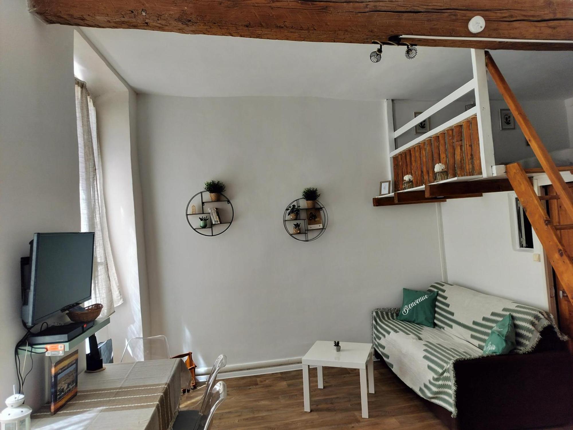 Au Pied Du Baou Daire Saint-Chamas Dış mekan fotoğraf
